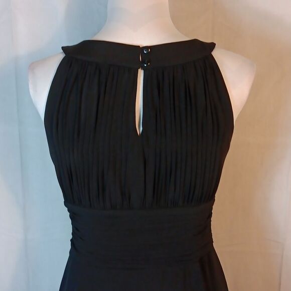 Sangria Elegant Black Sleeveless Dress - Picture 5 of 9